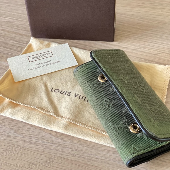 Louis Vuitton 4 Ring Key Holder Khaki Vintage Dust Bag & Box M92431 Monogram - Picture 11 of 16